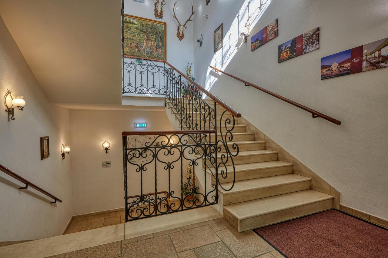 Tercia Hubertus Panzio Bed & Breakfast Sopron Luaran gambar